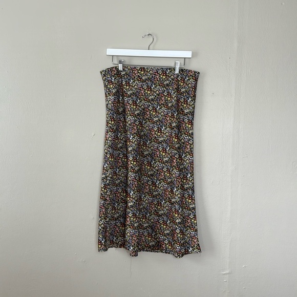 Loft Satin Large Floral Midi Skirt - Picture 1 of 6
